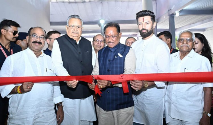 आईबीसी 24 के नए स्टूडियो के शुभारंभ समारोह में शामिल हुए मुख्यमंत्री  विष्णु देव साय केंद्रीय मंत्री चिराग पासवान